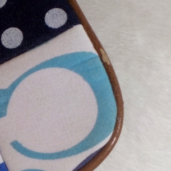 WRISTLET! HAS NO BRAND BUT ITS NEW!! - Picture 6 of 6
